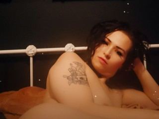 Ivy_Roes cam model profile picture 