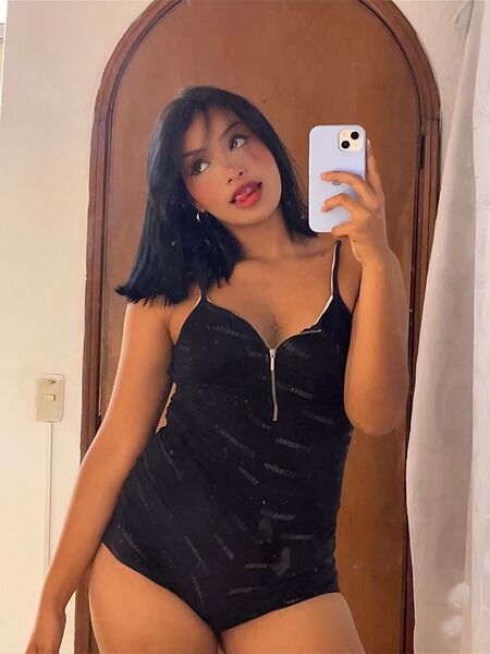 Artist CuteyAlaska Foto 10