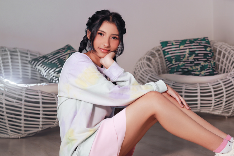 Performer EvelynCollinss Photo 6