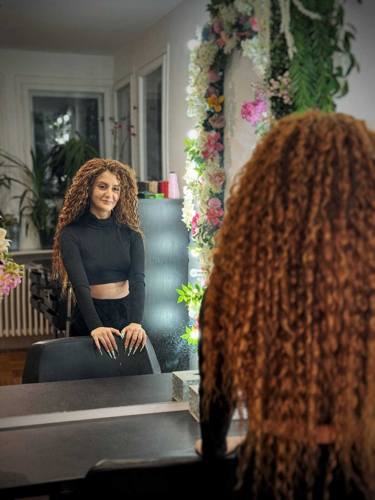 Performer SabrinaHope Photo 11