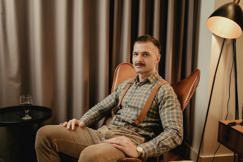 Artista Corvin Foto 5