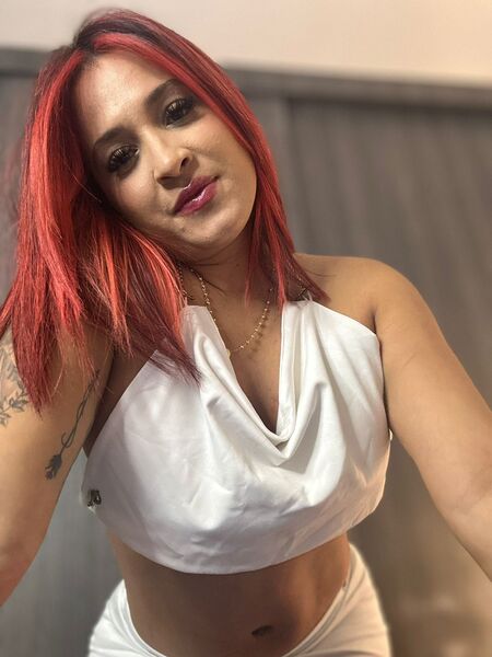 Interprete ValeriaMonnroy Foto 9