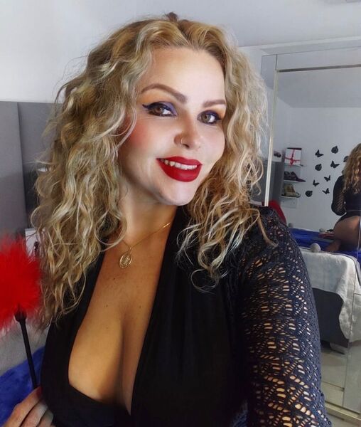 Artiest Adhara_Miler Foto 5