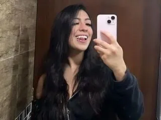 whiteandperla profielfoto van cam model