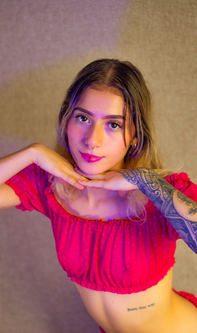 Intérprete scarletjonessX Foto 4