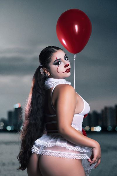 Performer EmaJhons Photo 11