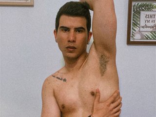 TobbyCollins profilbild på webbkameramodell