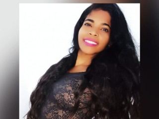 LUaNay profielfoto van cam model