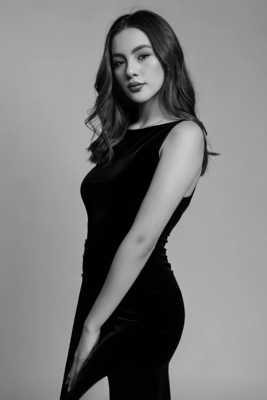 Artista Greta_Petite Foto 5