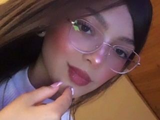 ameliehotcm101 immagine del profilo del modello di cam