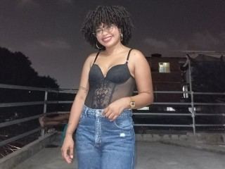 Imagen de perfil de modelo de cámara web de MichellWane