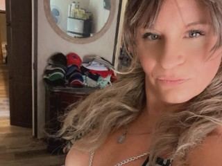 BellaSweetss profielfoto van cam model
