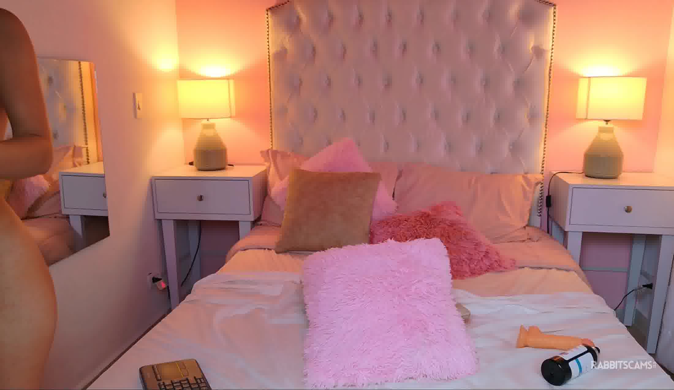 Interprete AliceLewiis Video 1