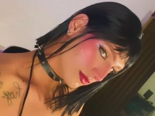 xveronika cam model profile picture 