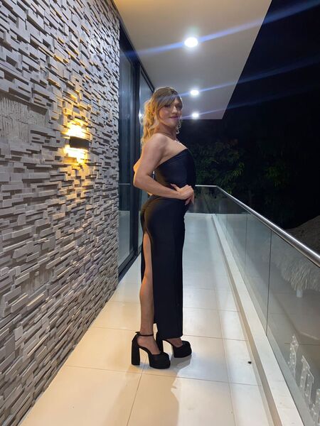 Performer SofiaLoftt Photo 3