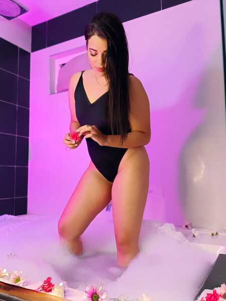 Performer AnnieLacroftt Photo 7