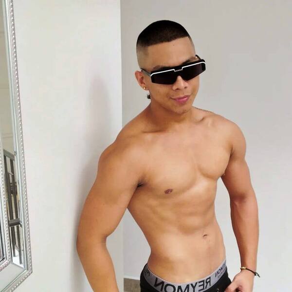 Darsteller AaronWolfe Foto 6