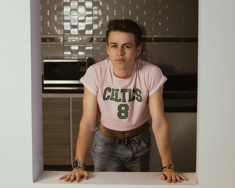 Performer EnzoPetit Photo 7