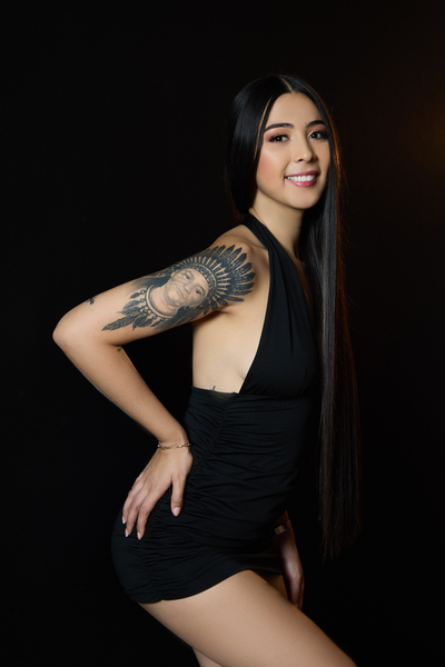 Interprete AbbyHiilton Foto 3