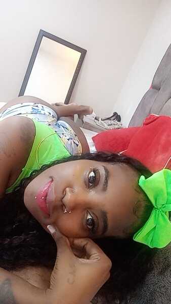 Artiest ThasaJohso Foto 2