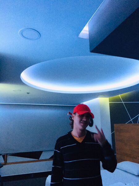 Performer coflix Photo 4