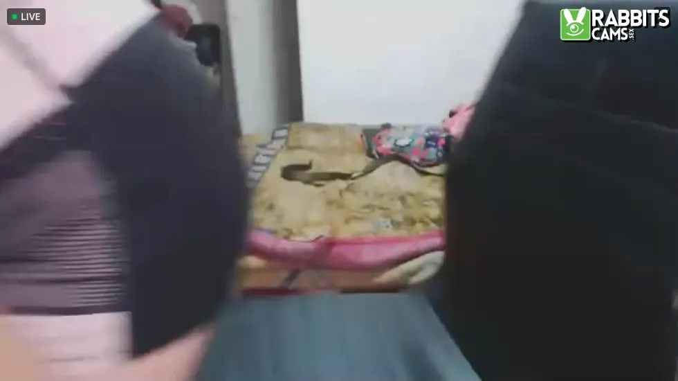 Artist NathasaMilk19 Video 1