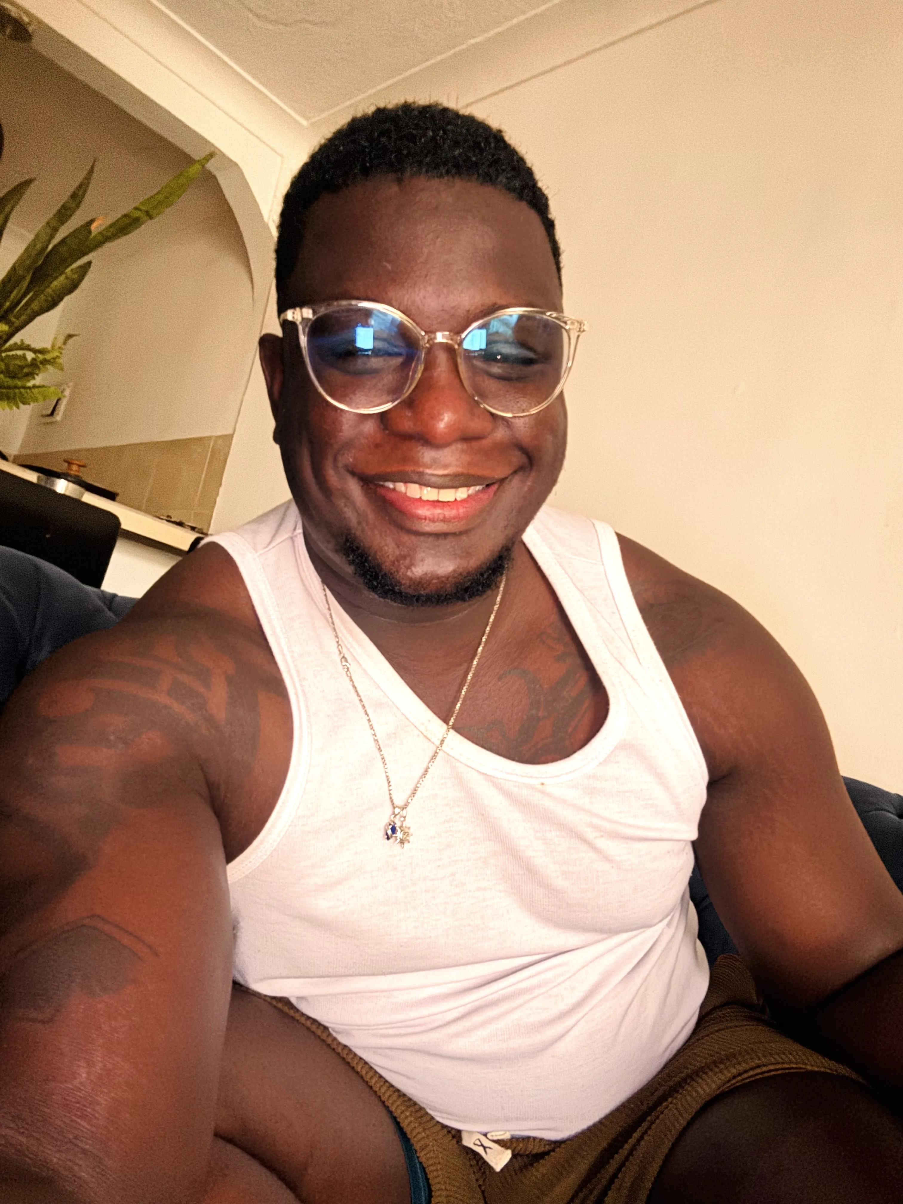 Artiest MuscularJohn Foto 1