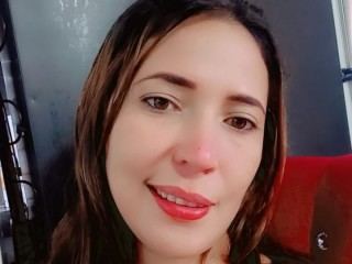 HOTTKITTY35 profilbild pÄ webbkameramodell