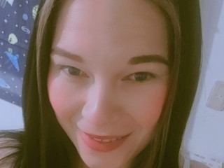 MISSLUXY34 cam model profile picture