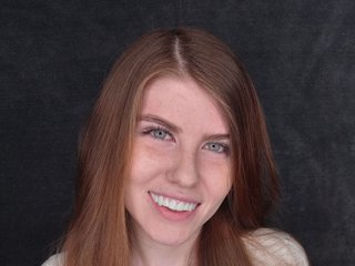 Roxihazeleyes profilbild på webbkameramodell 