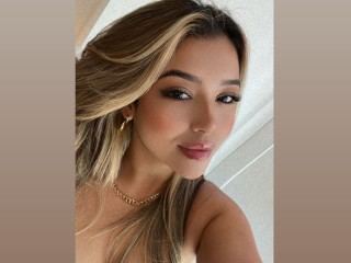 AryaEvans88 profilbild på webbkameramodell