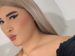 NathaliaIsazaX cam model profile picture 