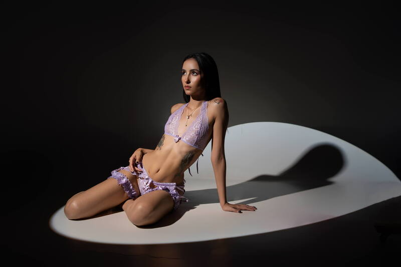 Performer MiaFrancoo Photo 2