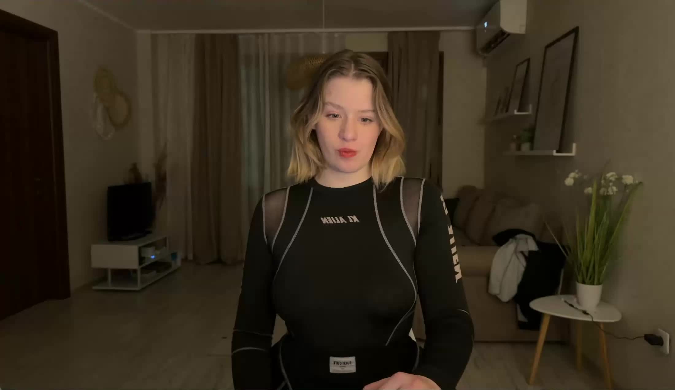 Intérprete Tomioka Video 2