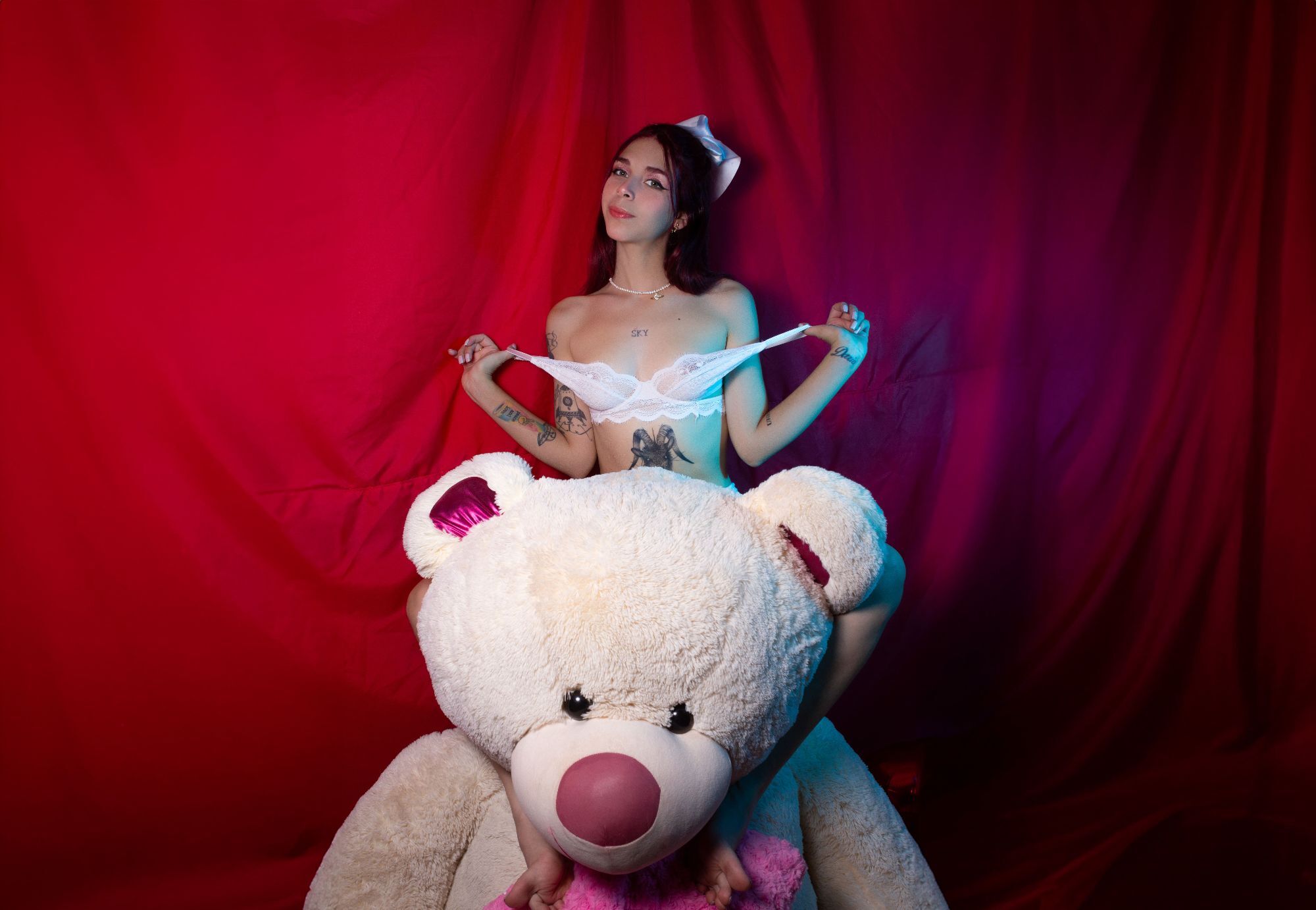 Interprete Nicolepeachx Foto 6