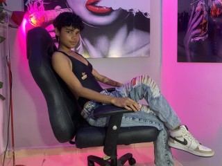 Image de profil du modèle de webcam Megan_19x