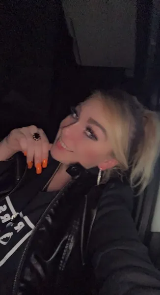 Interprete Caseyballeriniofficial Foto 1