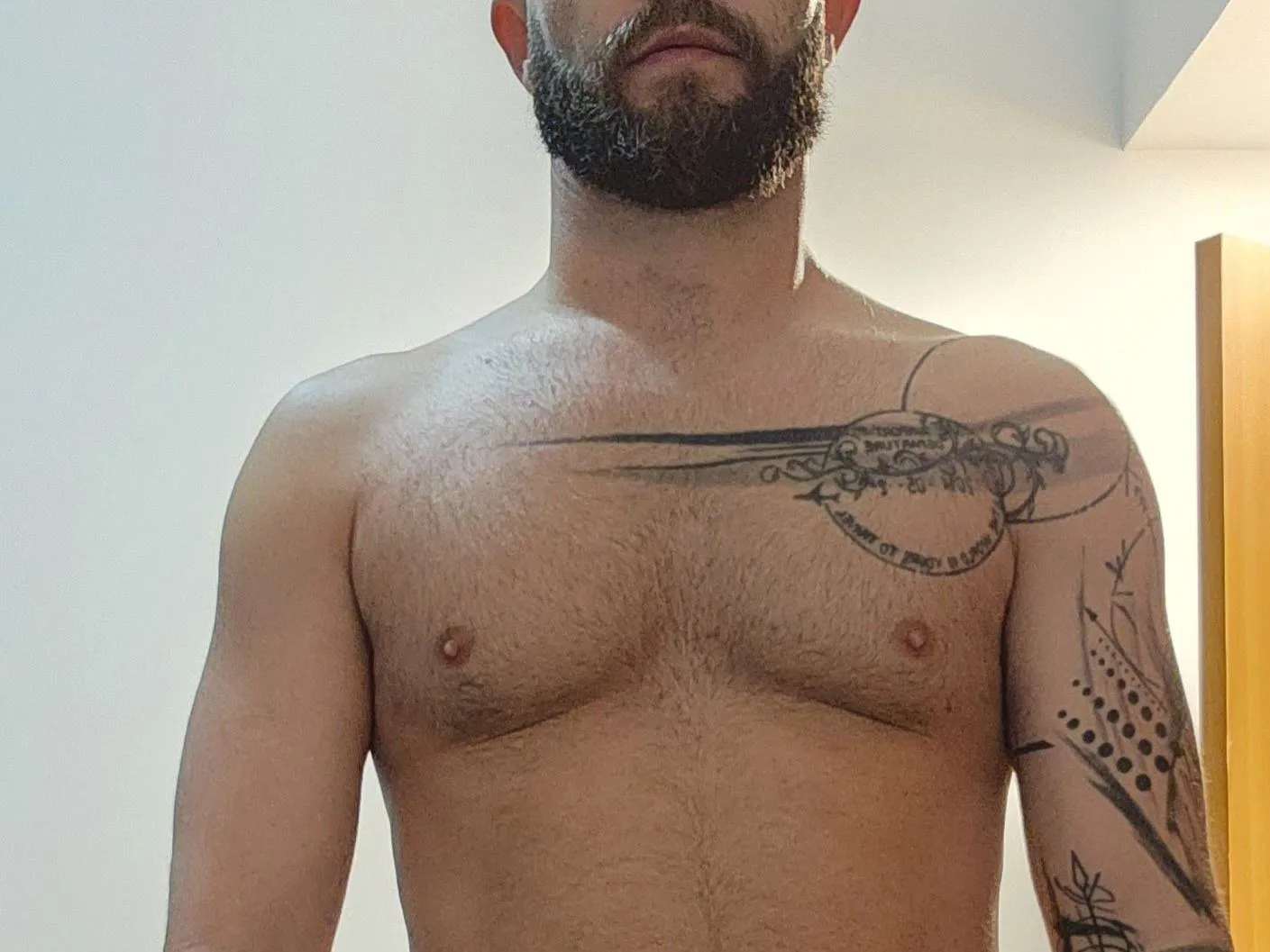 PeterWild cam model profile picture