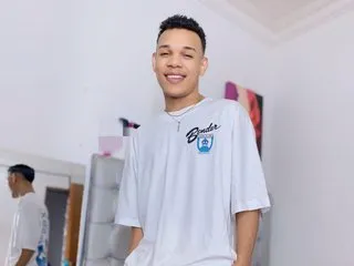 johnancosmo profielfoto van cam model