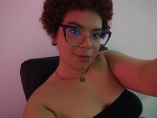 Foto de perfil de modelo de webcam de EnyaGleam 