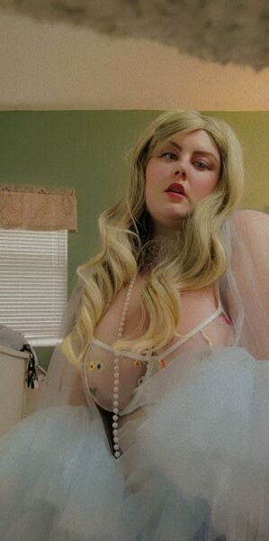 Performer LunaPMorningstar Photo 6