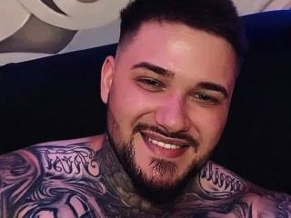 Imagen de perfil de modelo de cámara web de Emende