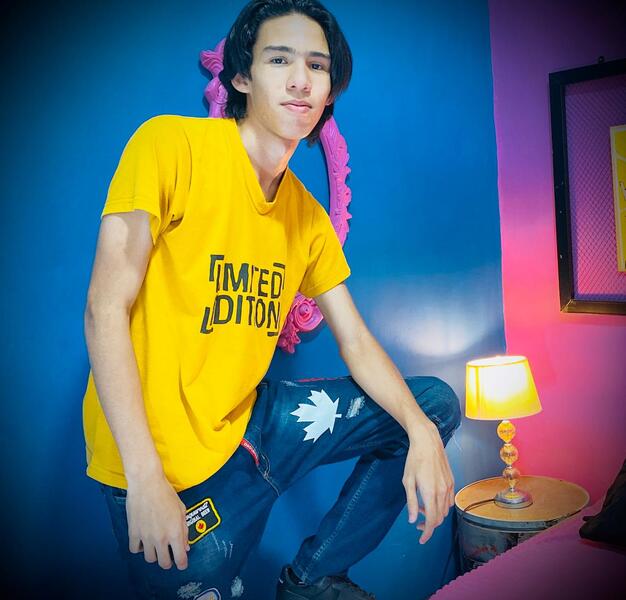 Performer RonyMiller Photo 8