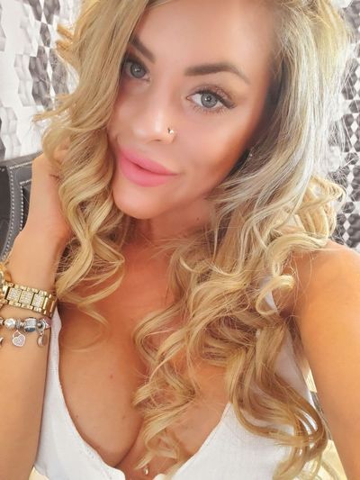 Interprète Rosemaryevan Photo 1