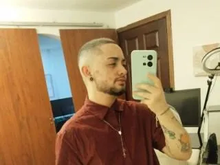 Image de profil du modèle de webcam noa_smithX