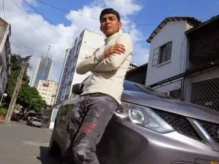 AndrewClauss profilbild på webbkameramodell