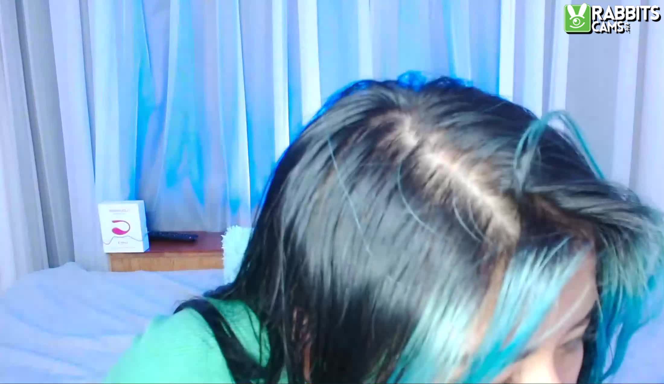 Artist Alaiabluecs Video 2