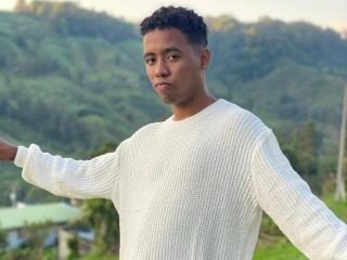 Imagen de perfil de modelo de cámara web de sapfiro_azul