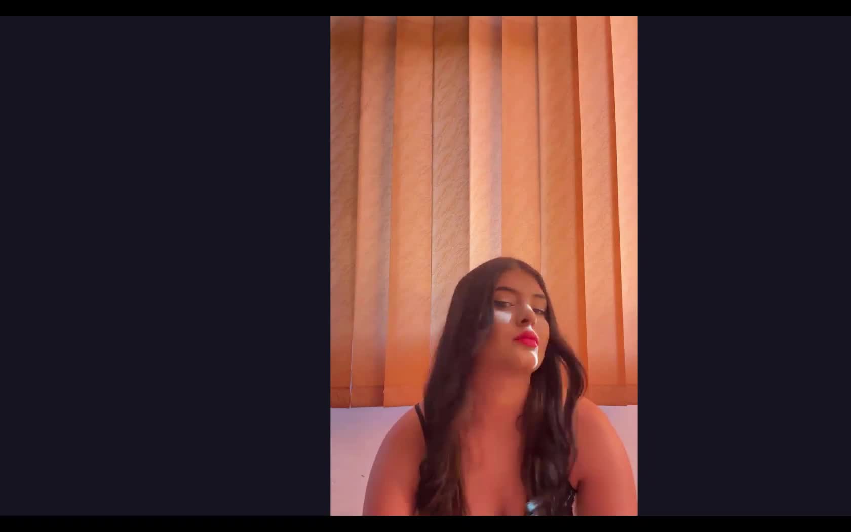 Artist MAARYIE Video 1