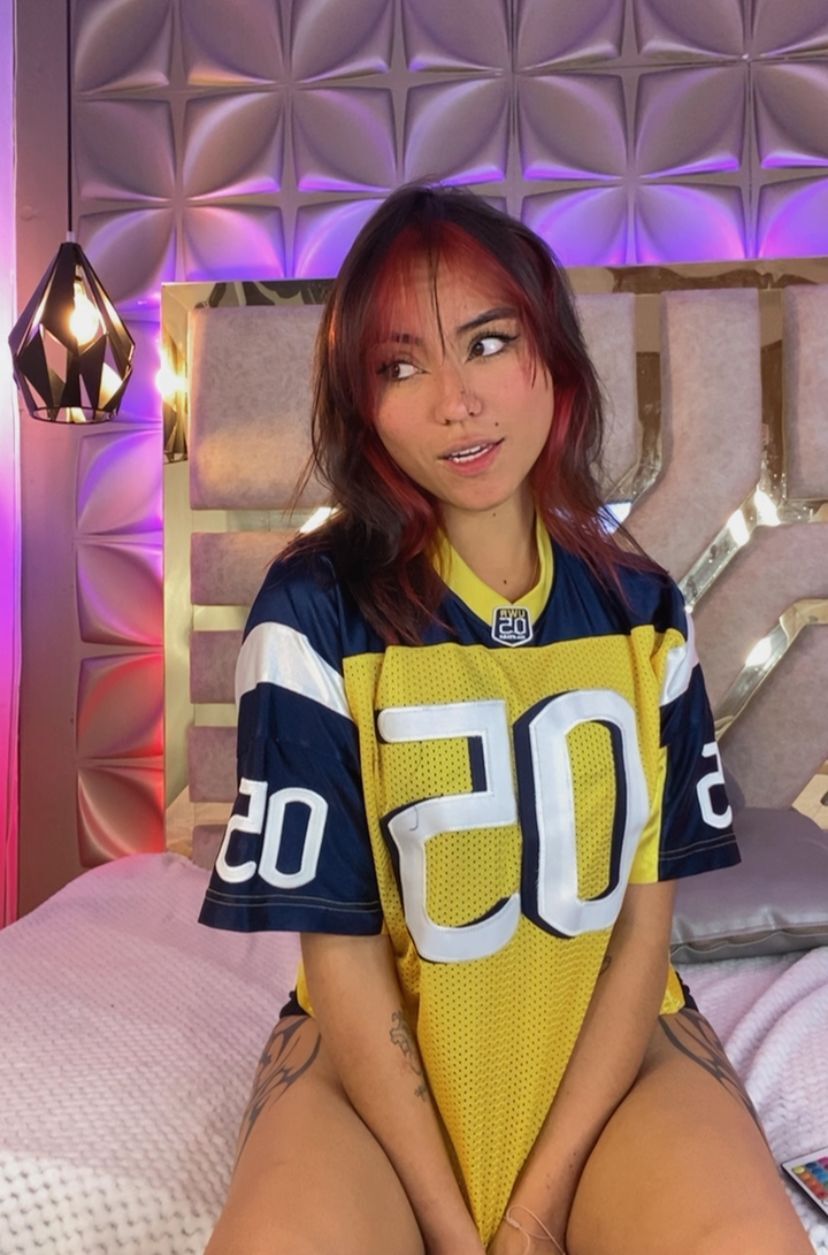 Artiest nahiialow Foto 12